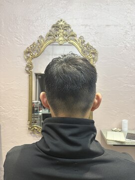 フッタ(Futta) クロップスタイル【西武新宿駅】【駅近徒歩1分】