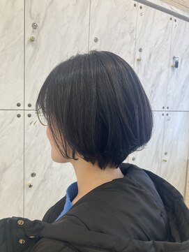 チル(Chill) ショートボブ/酸性縮毛矯正