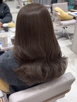 アフロート ディル(AFLOAT D'L) 可愛い艶髪暗髪透明感ミルクティーグレージュベージュ