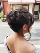 ヨナサン(Yona Saint)&nbsp;チラリ後れ毛☆パーティーアップ