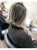 アッシュブロンドバレイヤージュ ボブ【Insta→bacio_ozawa】