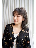 マグノリア オモテサンドウ(MAGNOLiA Omotesando)&nbsp;毛先パーマで作るフェザーバングくびれミディ・・・HINATA