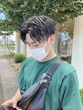 ラドンナアデッソ(LA.DONNA ADDESSO) ツイストスパイラルパーマ