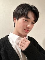 フイ 代々木(Hui)&nbsp;メンズ/アップバング/ツーブロックマッシュ/束感ショート波巻き