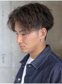 センターパート×ゆるめツイストパーマ 10代20代