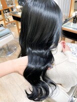 ネオリーブ チロル 横浜西口店(Neolive CiroL.)&nbsp;重たくないブルーブラックカラー　艶髪　韓国風暗髪