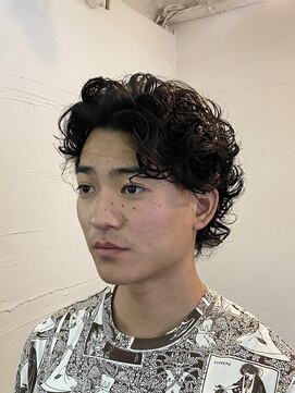 ビーバイエイトジェンツ(Bee by EIGHT GENTS) カルマパーマ/ベリーショート/ダークアッシュ/ニュアンスパーマ