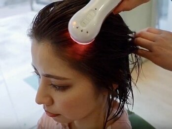 ヘア アトリエ ヴィヴァーチェ(hair atelier Vivace)の写真/【摂津本山2分/阪急岡本5分】トリートメントに限界を感じている方へ。『表面のケア』から『根本改善』へ！