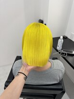 ネオンイエロー