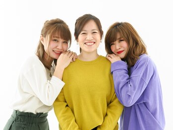 ハート 中川店(HEART)の写真/高技術の女性スタイリスト多数!!女性同士だから悩みも相談しやすい☆相談するなら[HEART]へ行くのが正解♪