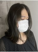 オリーブグレージュ×アイブロウワックス