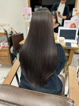 ハピネス クローバー 学園前店(Happiness CLOVER) レイヤーロング 艶髪 グレージュ