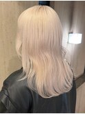 ホワイトブロンド/ハイトーンブロンド