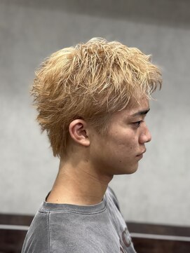 ササ(33) 【スパイキーショート×ハイトーンベージュ】