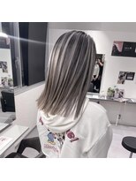 キング 心斎橋店(K!ng)&nbsp;縮毛矯正髪質改善レイヤーカットトリートメント心斎橋美容室