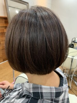 フリー(Free) 40代50代60代◎艶々さらさらショートヘアー/ショートボブ/ボブ