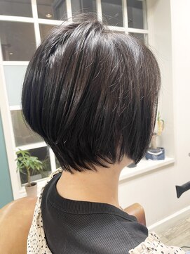 大人ショートボブ