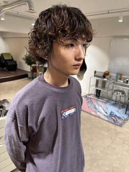 シカ(si:ca)の写真/【大府市】ビジネスもプライベートもキマるスタイルはお任せ♪パーマをプラスしてONOFFどちらもカッコよく!