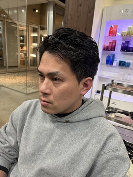 ヘアーアンドエステティック ヴェリス(hair&esthetic Velis) 【Men'sVelis】スパイキーショート×毛流れパーマでビジネス◎