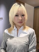 ノラ ギンザ(NORA GINZA)&nbsp;シャギーレイヤー×ホワイトブロンド