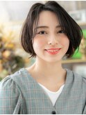 センターパート/ダークアッシュ/暗髪/ショートボブ/小顔ボブg