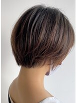 セラ バイ ユーレルム(SerA by U-REALM)&nbsp;まとまりショートボブ　担当　佃