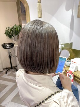 ロンドアベニール 北千住(Lond avenir) 毛先までまとまるボブ　ほんのりグレージュ　西田大樹