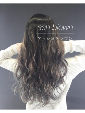 ルーア(Lua) グラデーションカラー、エクステ、インナーカラー、ダブルカラー