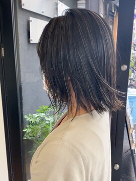 ノラ ウメダ(NORA UMEDA) 【NORA UMEDA 高木】20代30代40代◎地毛ハイライト