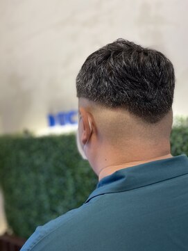 ダッチェス(DUCHESS) 刈り上げベリーショート