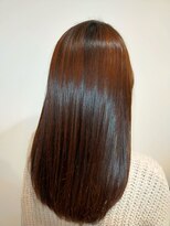 ノーティス(noTice) 大人の上品ストレートロング