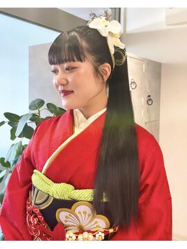 ムーン バイ ケンジ(moon by KENJE) 【hinari】#成人式ヘア #ロングポニーテール 卒業式＃編み下ろし