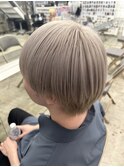 メンズ刈り上げマッシュ×ホワイトミルクティー