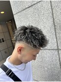 ツイスト/シルバーホワイトハイライト