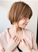 大人可愛い切りっぱなしひし形レイヤーカットモカベージュ