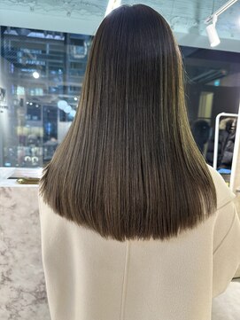 シエルバイアフロート(ciel by afloat) ブリーチなし／オリーブカラー【自由が丘】