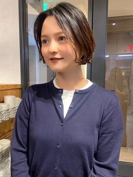 アトリエ(atelier.) 20代30代 内巻きボブ ワンレン レイヤーボブ ベージュカラー