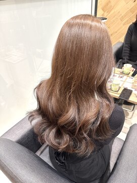 ユニック ウメダ(unique UMEDA) ブリーチなし/透明感/ベージュ/梅田/茶屋町/10代/20代