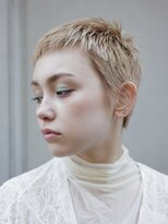 ピークアブー 銀座並木通り(PEEK-A-BOO) ベリーショート　ブリーチ　バズカット