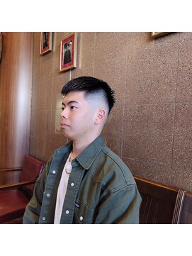 宮崎理容院 ブルーブラック＆アイロンパーマ20