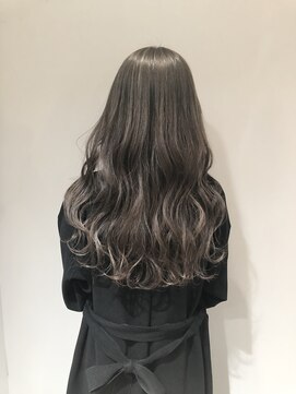 ロビン 反町横浜店(robin) 透明感と立体感のある大人ハイライトカラー反町美容室