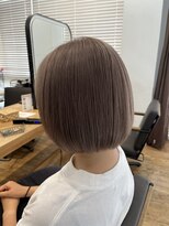 ヘアスペース リズム グリーン(Hair space Rizm green)&nbsp;ショートボブ×ベージュ