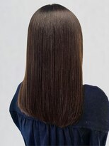 ポルト(porto produced by teatro hair salon)&nbsp;髪質改善トリートメント 艶髪 アッシュグレー セミロング