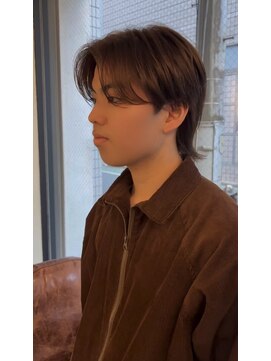 カーニバル 江古田(CARNIVAL) 橋本嶺フェザーパーマセンターパートウルフ束感ショート