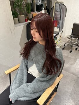 エス 大阪梅田店(es) 顔まわり小顔カットチェリーレッド