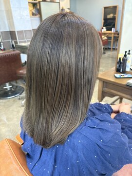 スアバイキキ(SuA by kiki.) ココアベージュ/クラゲヘアー/オリーブグレー[千葉]