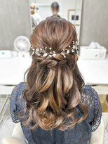 ヘアーメイクサロンアール(hair make salon R) 王道ハーフアップ