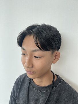 カッツ 駅家店(CUT S) 爽やか毛流れセンターパート