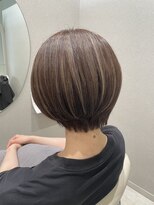 ロエ(Lowe')&nbsp;【Lowe'】ショートボブ×ハイライト