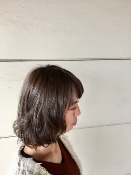 ラッソヘアー(Lasso hair) グレージュカラー